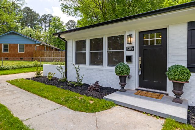 From Curb Appeal to Customer Appeal: Marketing Landscape Design and Maintenance Services